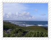 côte est de l'île de la Désirade (Guadeloupe). On imagine, de l'autre côté, l'Europe...