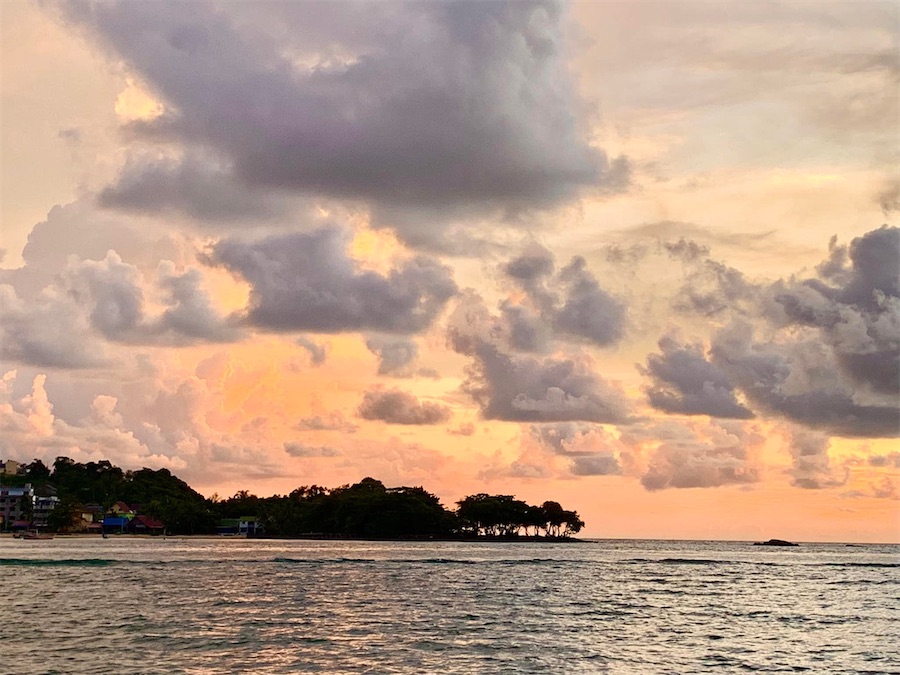 coucher de soleil à Koh Rong Sanloem