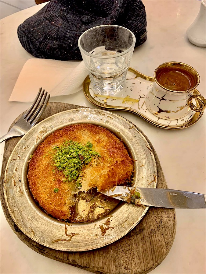 Istanbul - Künefe et café turc