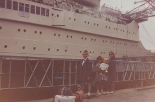 septembre 1963, débarquement au Havre